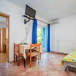 Apartament Hilde Blue-4 By Interhome *