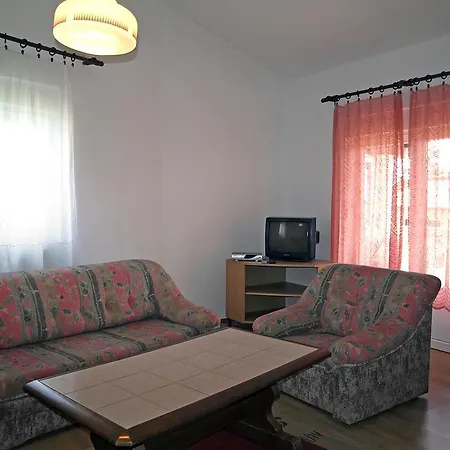 Apartmán Hilde Blue-4 By Interhome *