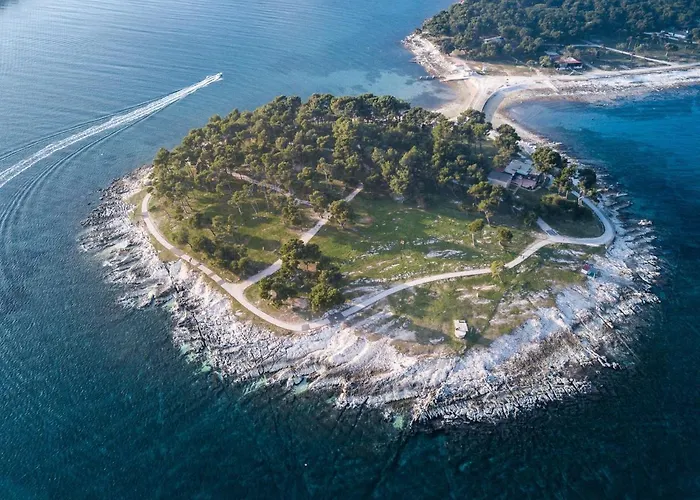 Hilde Blue-4 By Interhome