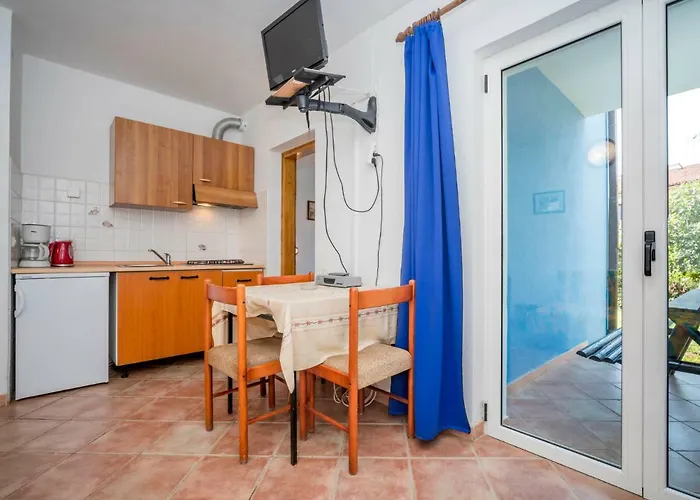 Hilde Blue-4 By Interhome